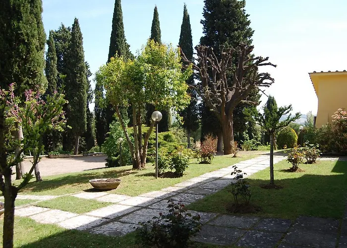 ヴィラ Poggio Falcone *