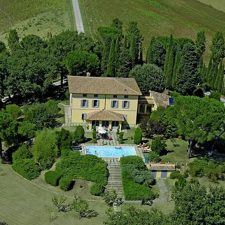 Poggio Falcone Villa