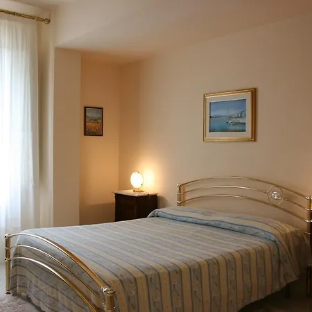 Poggio Falcone Villa *